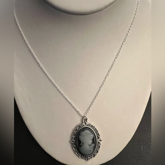 Craft Beads, GHOSTS & SPIRITS - NO GHOULS, Jewelry Supplies, loose bulk beads - Picture 3 of 6